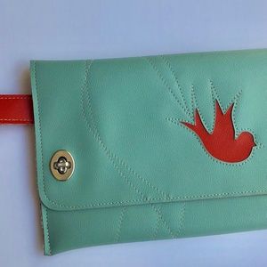 Holly Aiken Sidecar Clutch